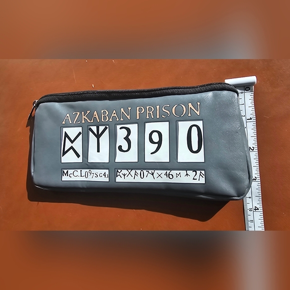 Harry Potter Prisoner Of Azkaban makeup clutch 2017 loot crate exclusive pouch - Picture 6 of 6